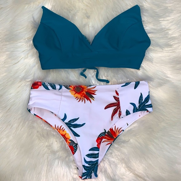 SHEIN Tropical Swimsuit - Picture 1 of 2